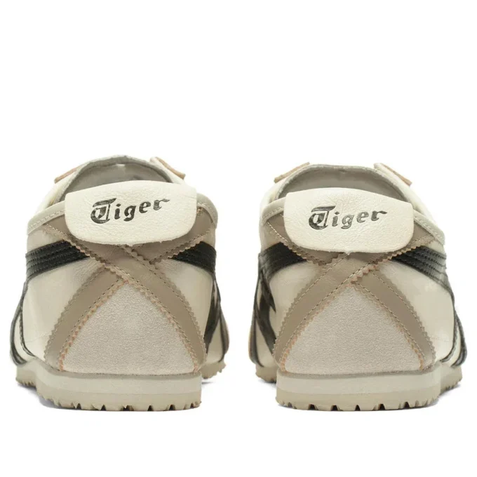 Mexico 66 «Ivory Black»