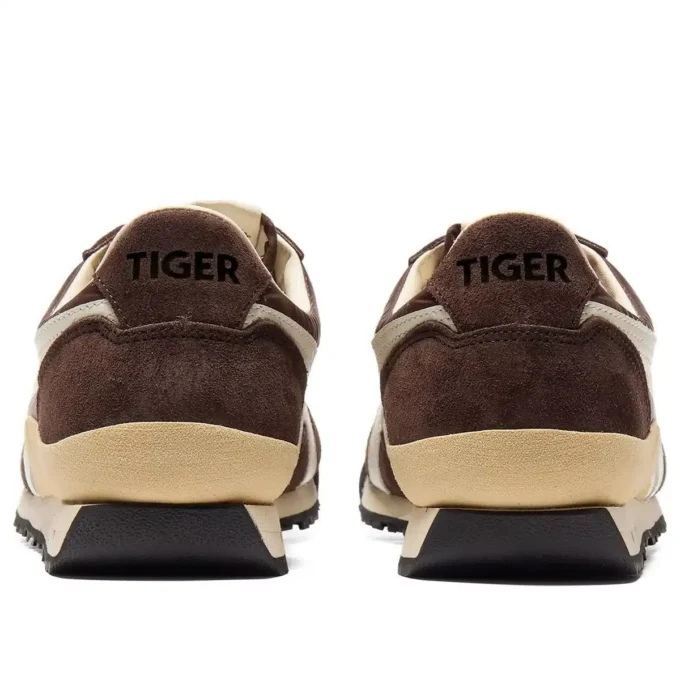 Nipon Made Ultimate 81 «Marrón oscuro y blanco»